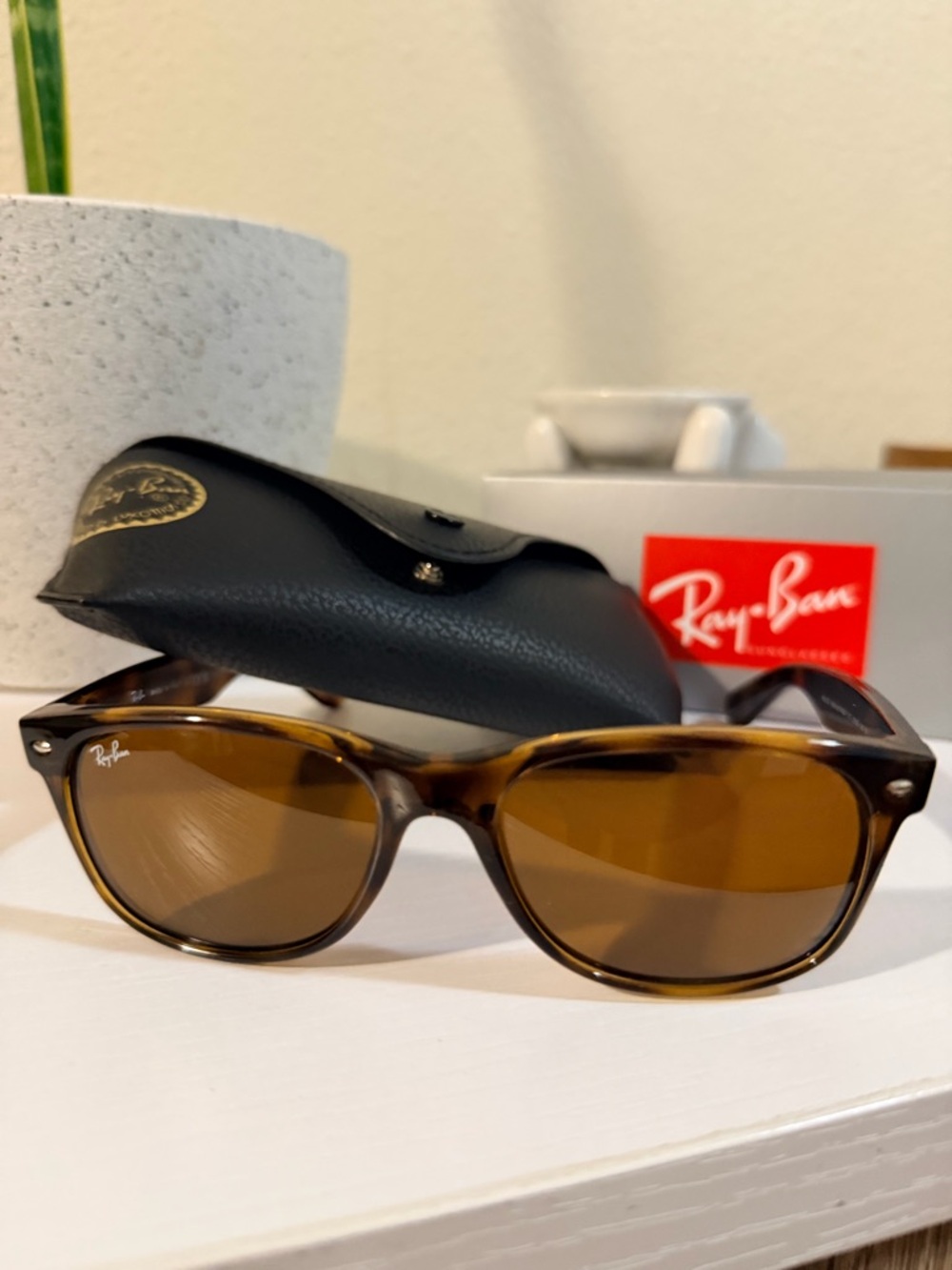 Ray-Ban New Wayfarer RB2132 Tortoise 55mm Originales Like New 😎🔥